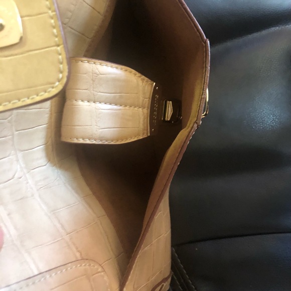 Liz Claiborne purse NWOT - Picture 9 of 13